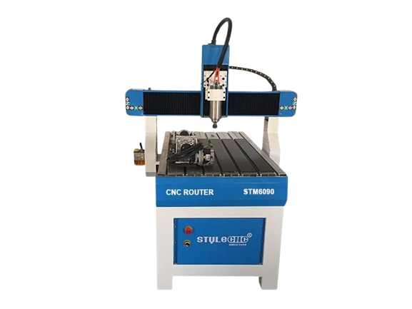 Router CNC per hobby con 4° asse rotante per la realizzazione di insegne