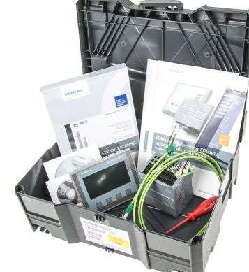 Starter kit S7-1200+KTP400 Basic Composto da: CPU 1212C AC/DC/relay, HMI KTP400 Basic, simulatore di ingresso, CD STEP 7 Basic, CD del manuale, materiale informativo, SYSTAINER