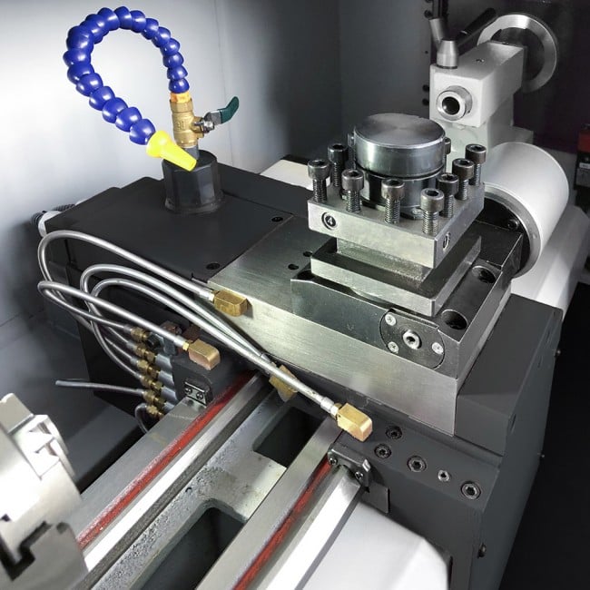 tornio ad autoapprendimento sogi M2C-450 260 x 450 mm - controllo numerico siemens 808d