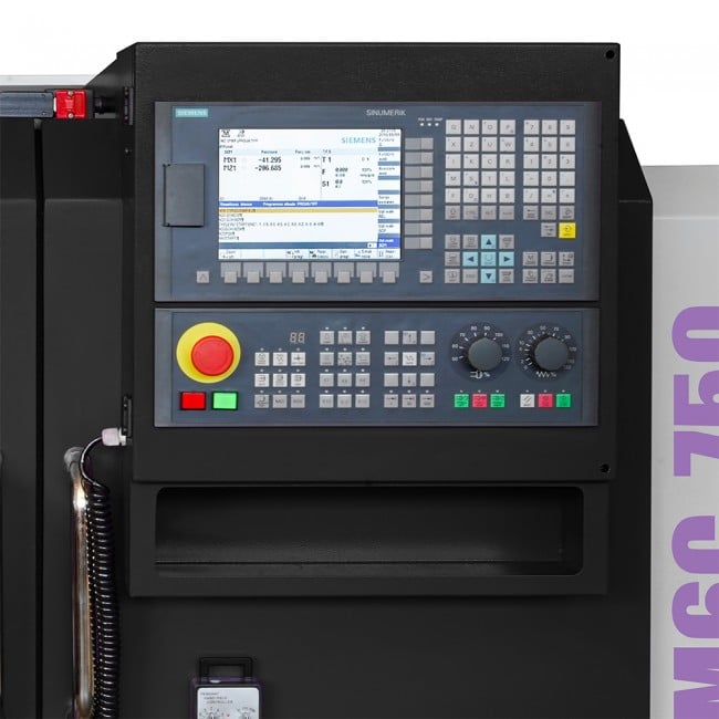 tornio cnc ad autoapprendimento sogi M6C-750 460x750 mm - controllo numerico siemens 808d